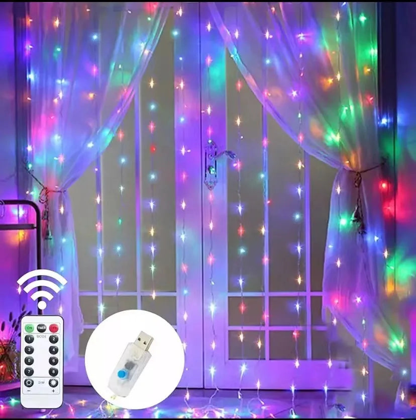 IcicleGlow Curtain Lights – Highlights icicle shape + glow effect