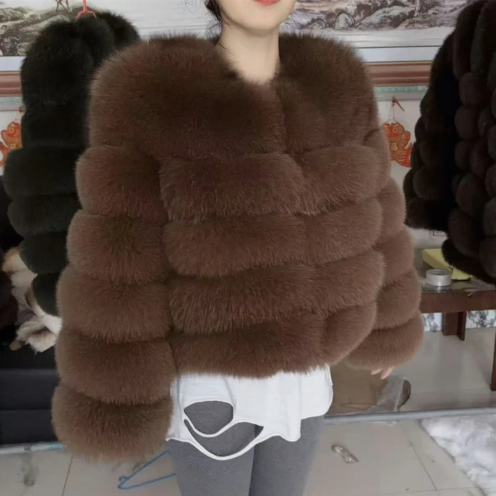 QUEENTINA Luxury Fox Fur Coat – Brown Winter Fashion Outerwear (2026 Edition)